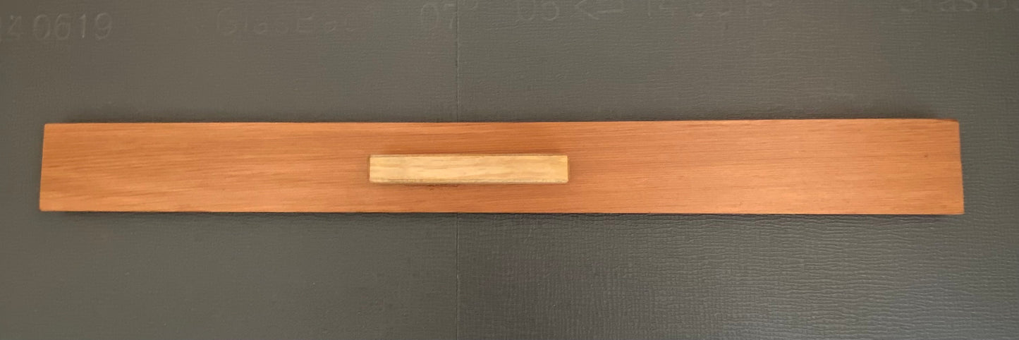 Straight Edge – 650mm